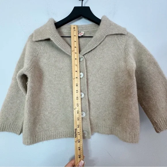 DeLoux 100% Imported Cashmere Cardigan 1950s Sweater Tan - Picture 11 of 13